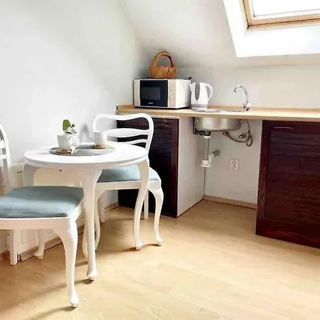 Kapina Sk - Dom Adrián